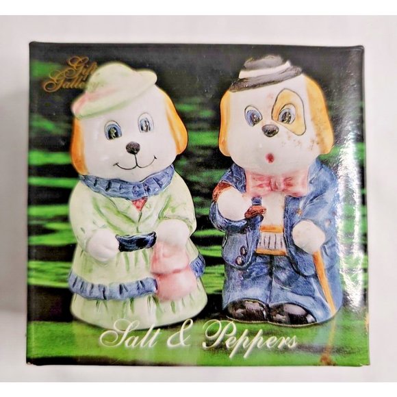 Vintage Mr. & Mrs. Dog Salt and Pepper Shakers, Collectibles - Picture 4 of 4